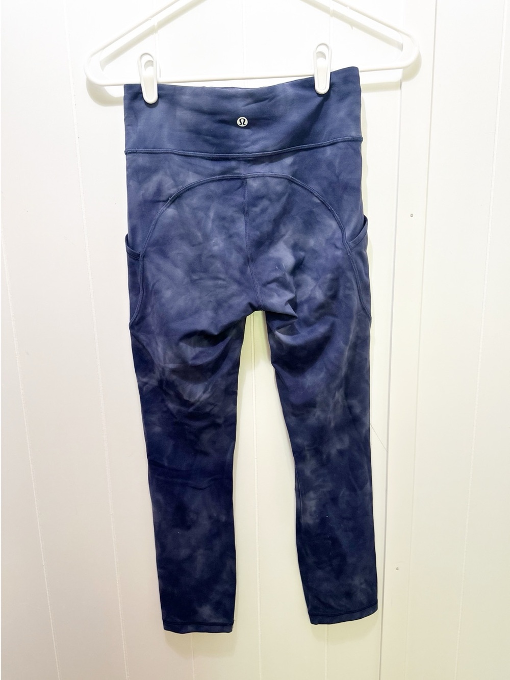 Lululemon invigorate high rise crop diamond dye naval blue size 4 - Picture 4 of 5